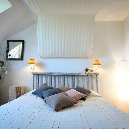 Bed and Breakfast La Ferme Dague Lasseube Екстер'єр фото